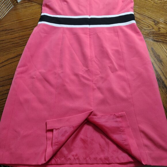 Sleeveles Dress - Picture 4 of 5